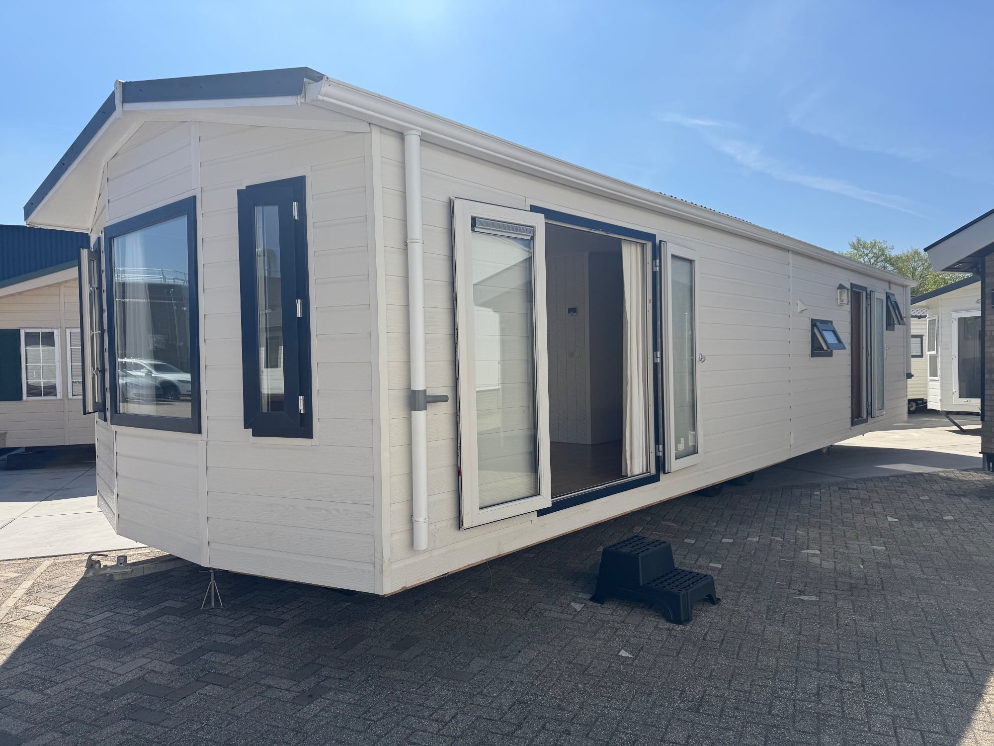 Ruim chalet met 3 slaapkamers dubbelglas etc.